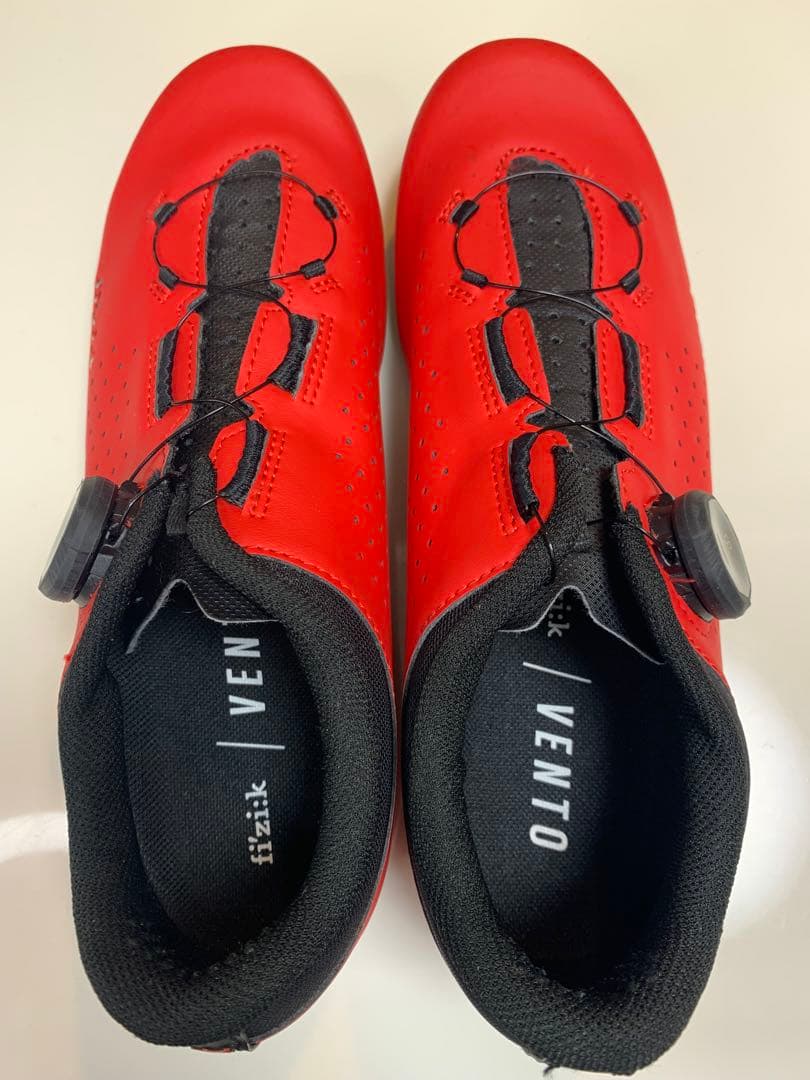 【美品】fizik フィジーク VENT OMNA ３８.0 (24.35cm）