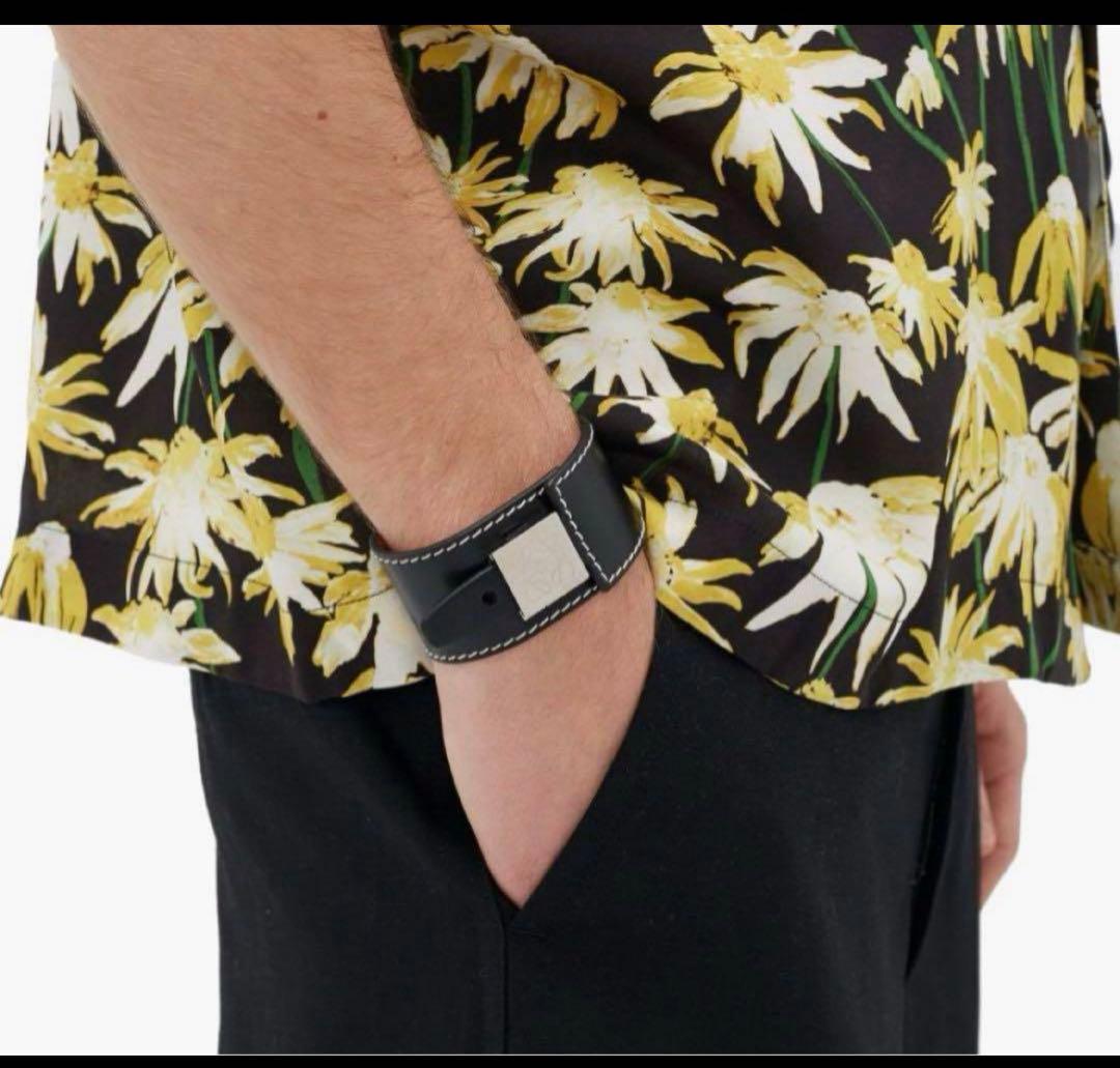 【美品/箱付き】ロエベ　レザーブレスレット　アナグラム　ブラック　黒