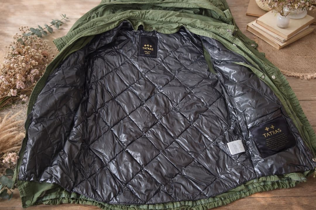 TATRAS フード付きマウンテンパーカー オリーブグリーンタトラスダウン
