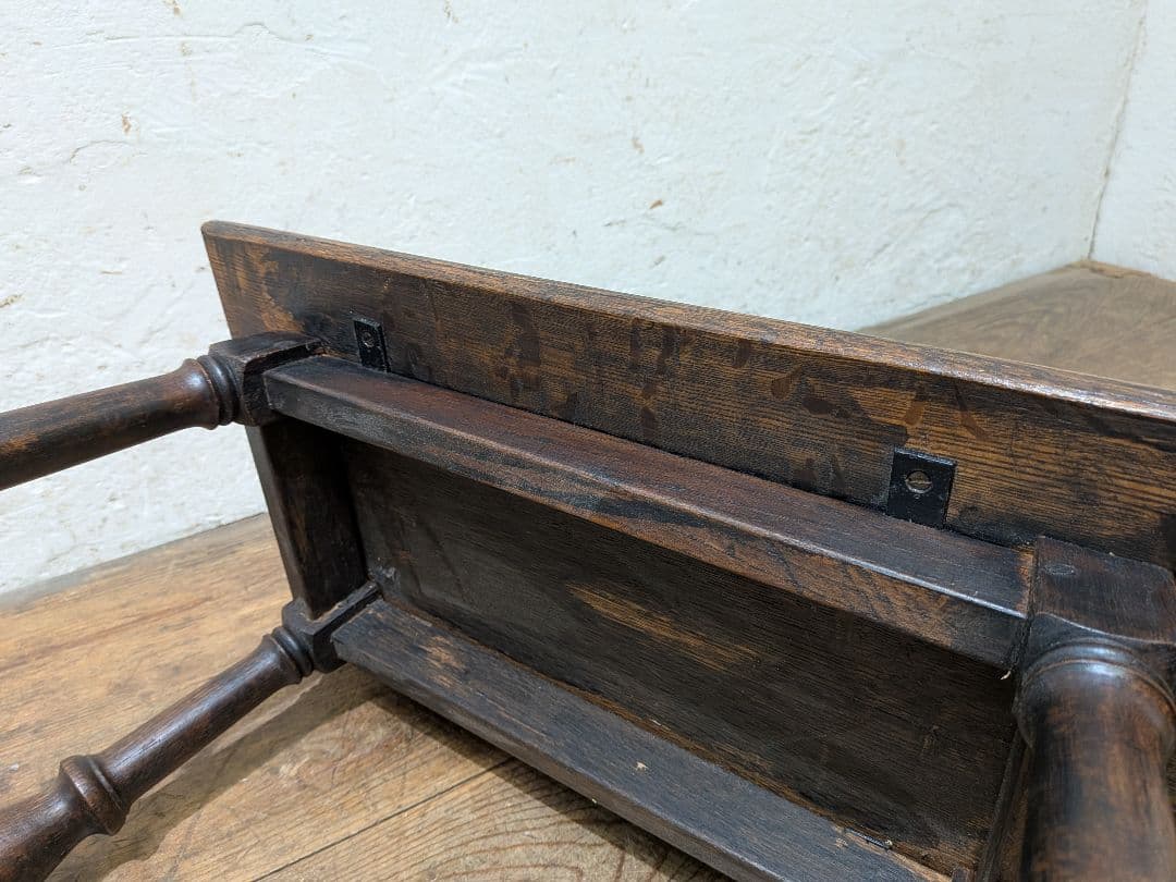 1130 イギリスアンティーク　コーヒーテーブル　カフェ　オケージョナル　英国