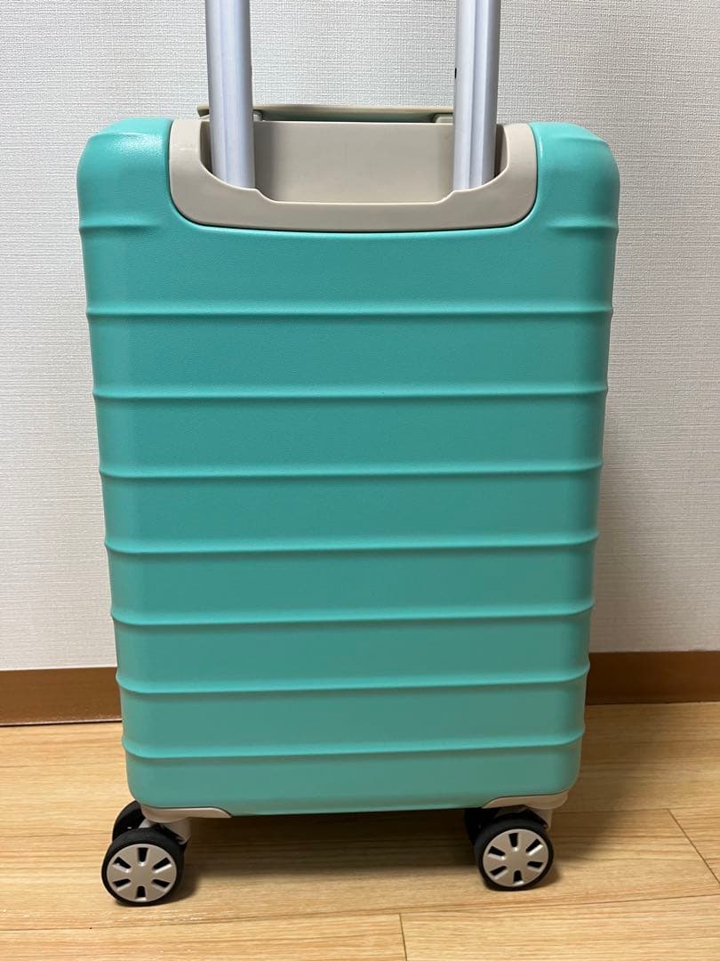 ace. キャリーケース