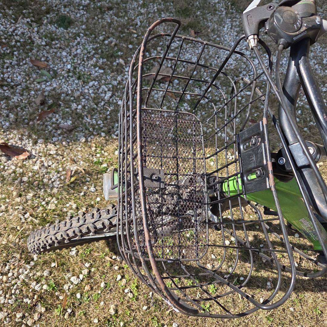 子供用自転車 グリーン 前面バスケット付き24インチ6段変速マウンテン