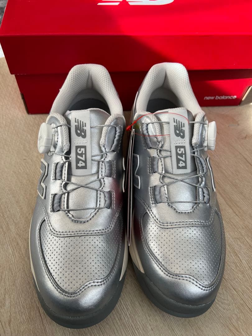 【uuu様 新品】ニューバランス（レディース）ゴルフシューズ　23cm