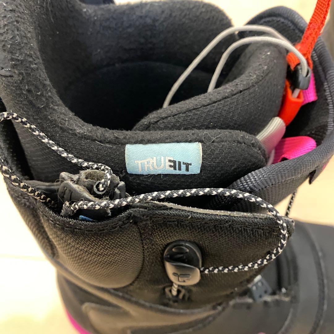 【美品_即日発送】BURTON スノボMINT-ASIAN FIT 22.5cm