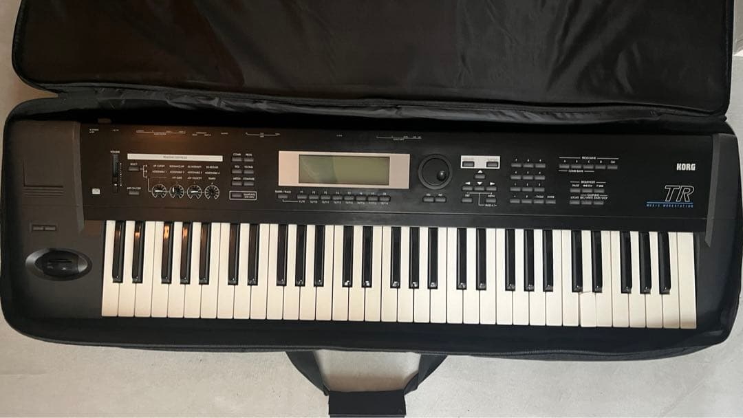 KORG シンセサイザー 61鍵 TR61