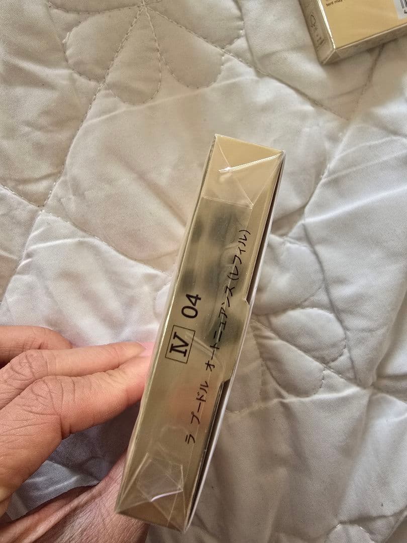 未開封　エレガンス　ラ　プードルオートニュアンス　VI レフィル 8.8g 4番