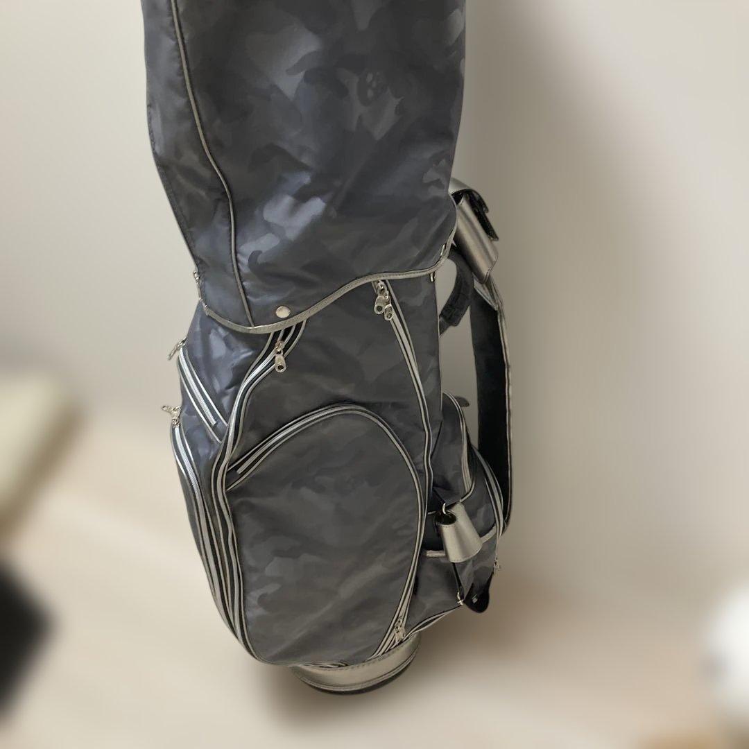 マークアンドロナ　キャディバッグ　9.5インチ　シルバー(お値引き交渉可能)