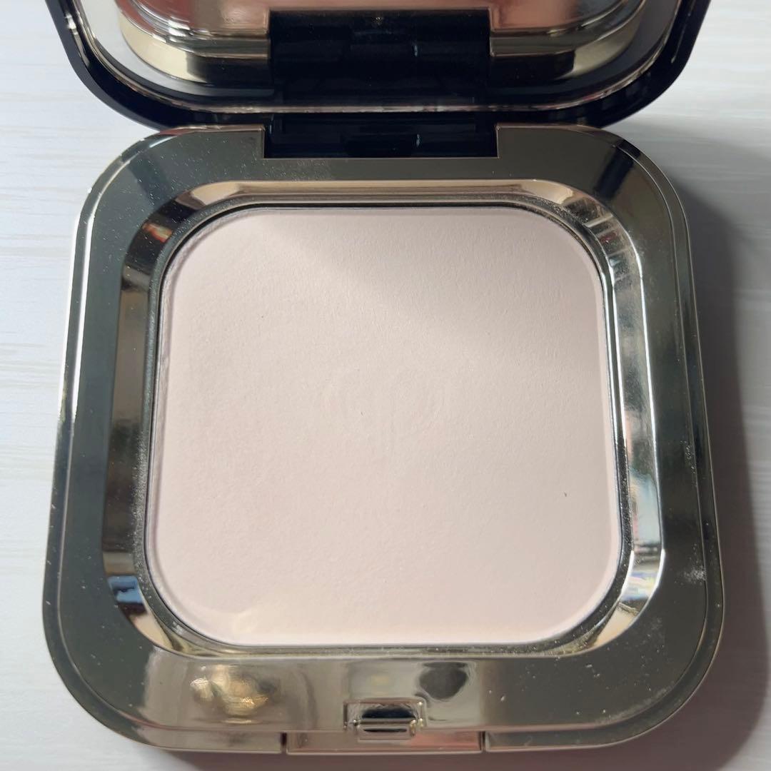 プードルコンパクトエサンシエルn / 5g クレドポーボーテ