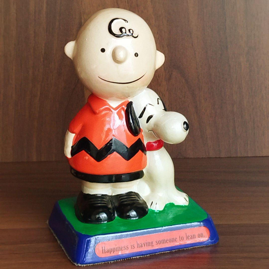 チャーリー・ブラウンとスヌーピー 陶器の置物 1971年製 - メルカリ