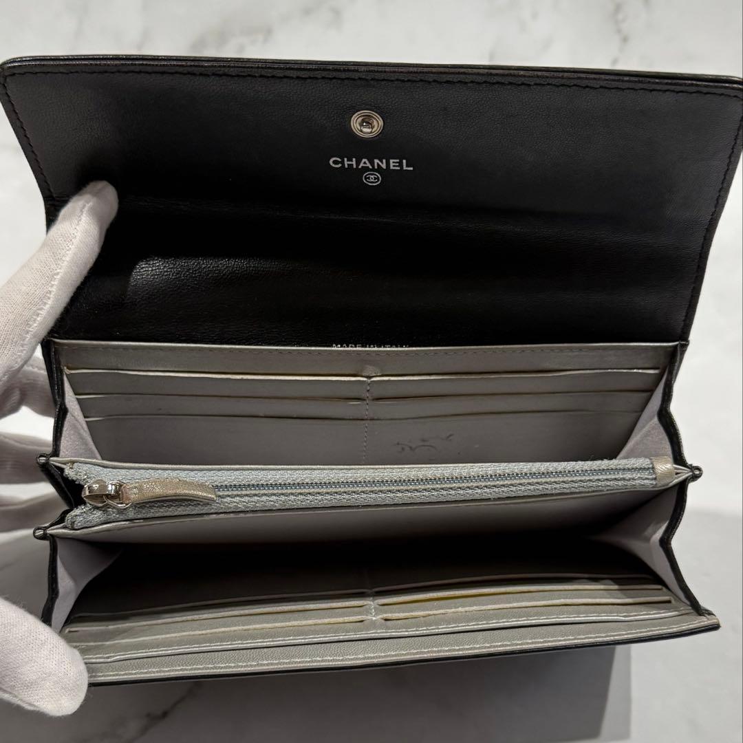 シャネル カメリア エンボス ココマーク 長財布 ラムスキン ブラック