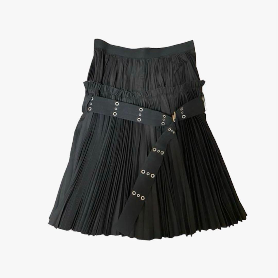 sacai ベルト プリーツ スカート ブラック 個性的 コレクション ショー
