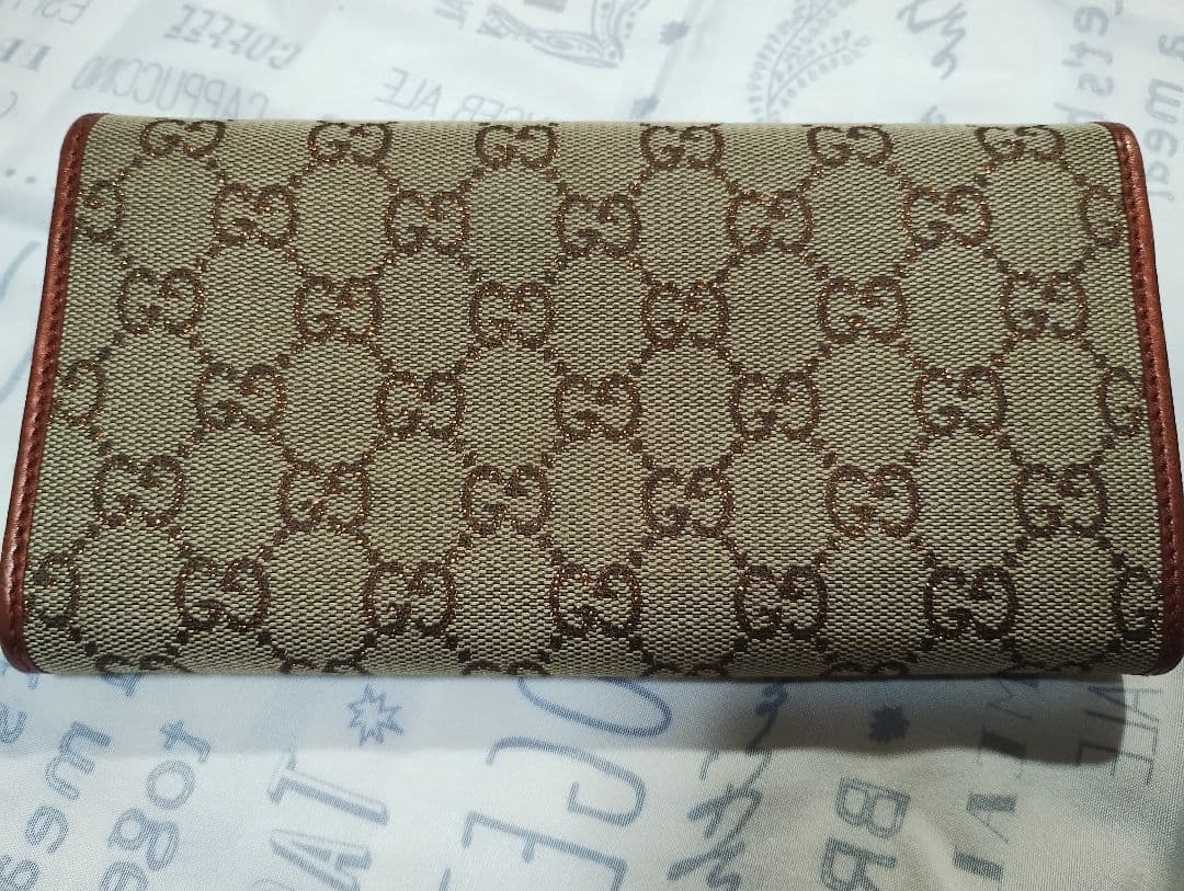 GUCCI GGパターン 二つ折り財布 新品