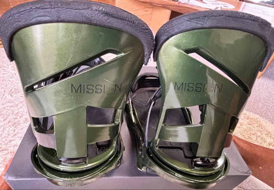 最終値下げ‼️バートンMISSION ビンディング Mサイズ オリーブグリーン