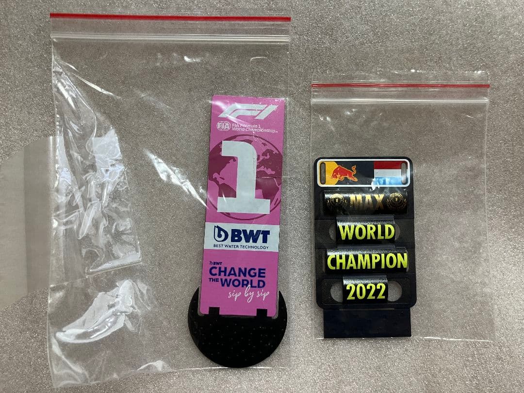 O⑮ 1/18 スパーク製 レッドブルRB18 No.1 2022日本GP 優勝