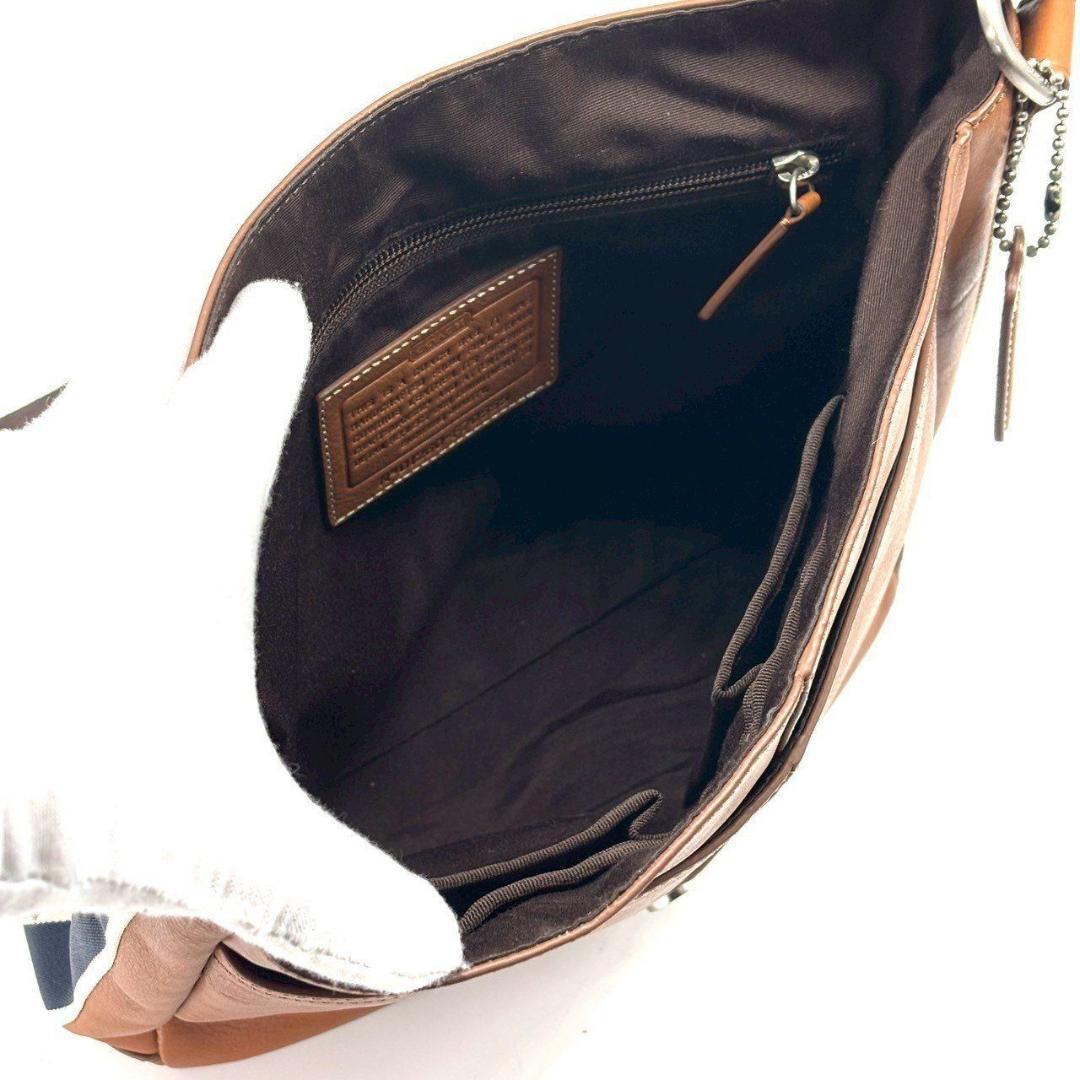 コーチ　ヘリテージウェブレザーメッセンジャーバッグ ワンショルダー A4収納可