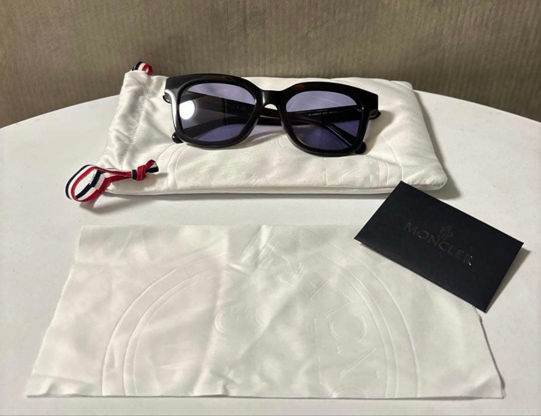 s*2様 【美品】MONCLER サングラス、ブルーレンズ
