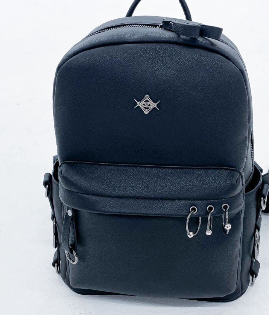 『REFLEM/レフレム』リング付きPUレザーバックパック［完売品］