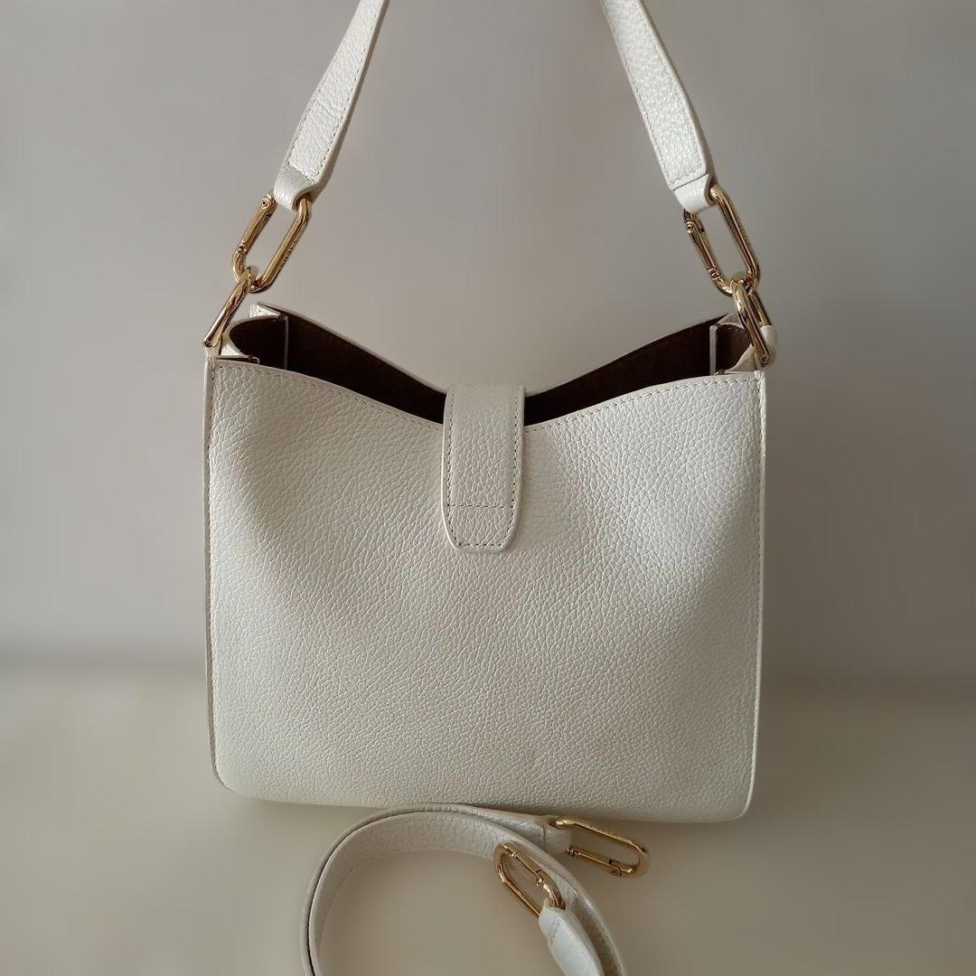 【美品】フルラFURLAバッグ　フルラショルダーバッグ2way　ハンドバッグ本革