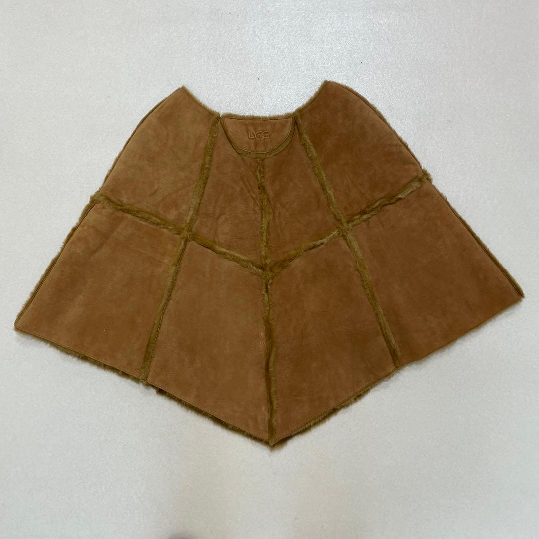 UGG ムートンレザーポンチョ