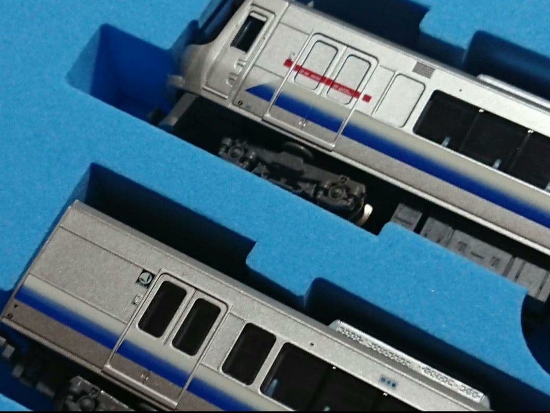 Nゲージ マイクロエース 223系0番台 O-CAT荷物室設置車 - メルカリ