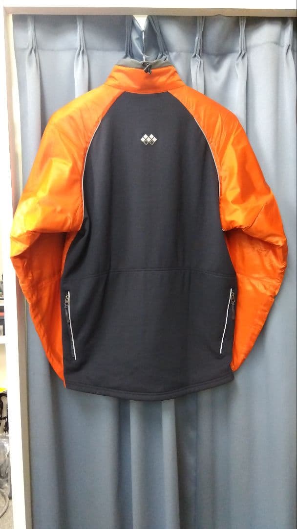 mont-bell サーマライドジャケット