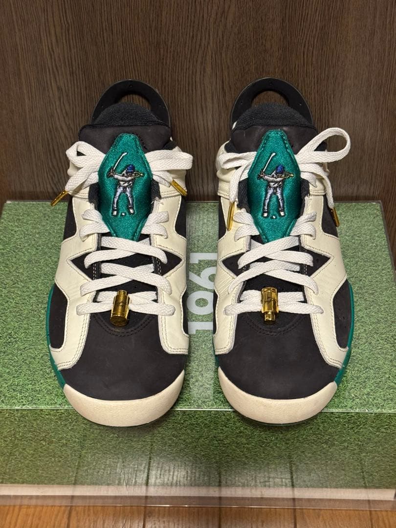 イーストサイドゴルフ × ジョーダン 6 レトロ ロー ゴルフ NRG 1961