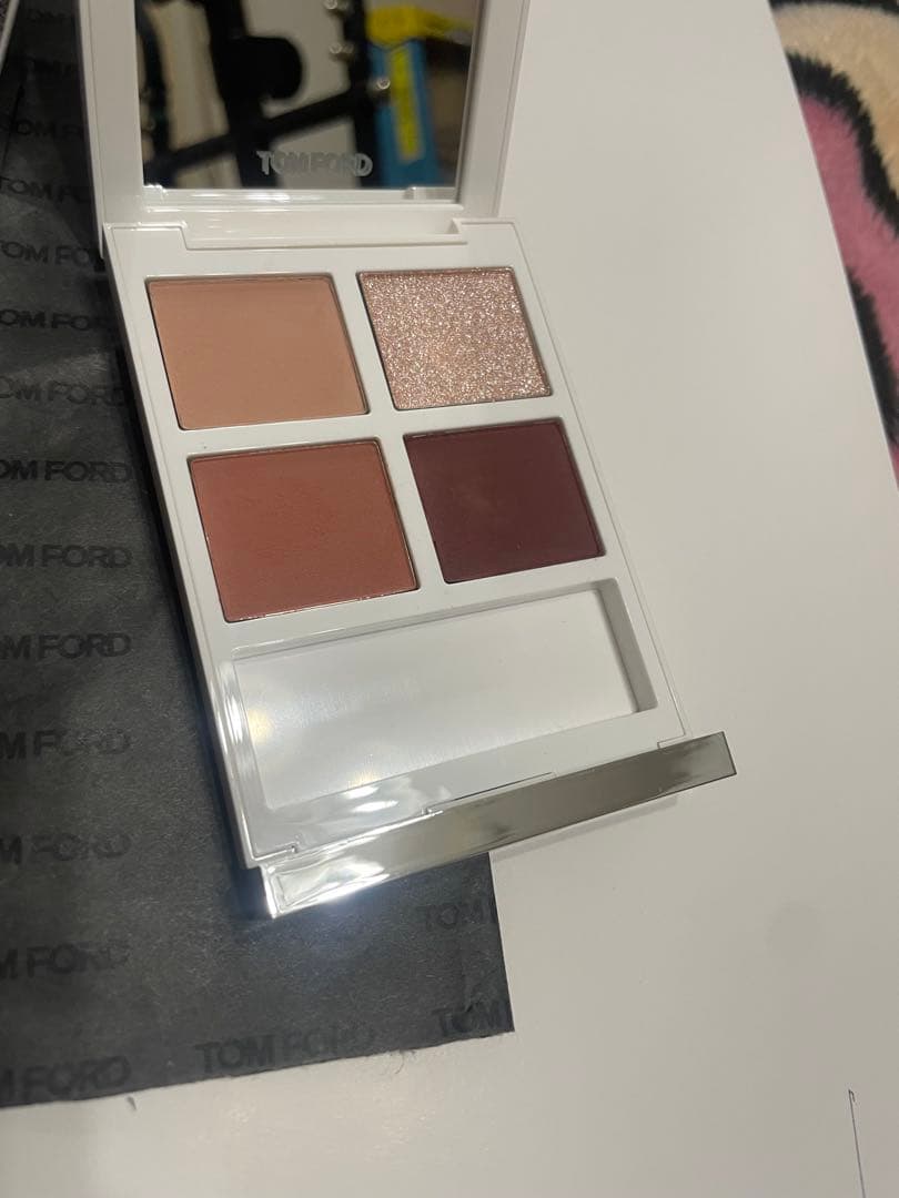 TOM FORD ソレイユ アイカラー クォード01SN シャレー ミンク