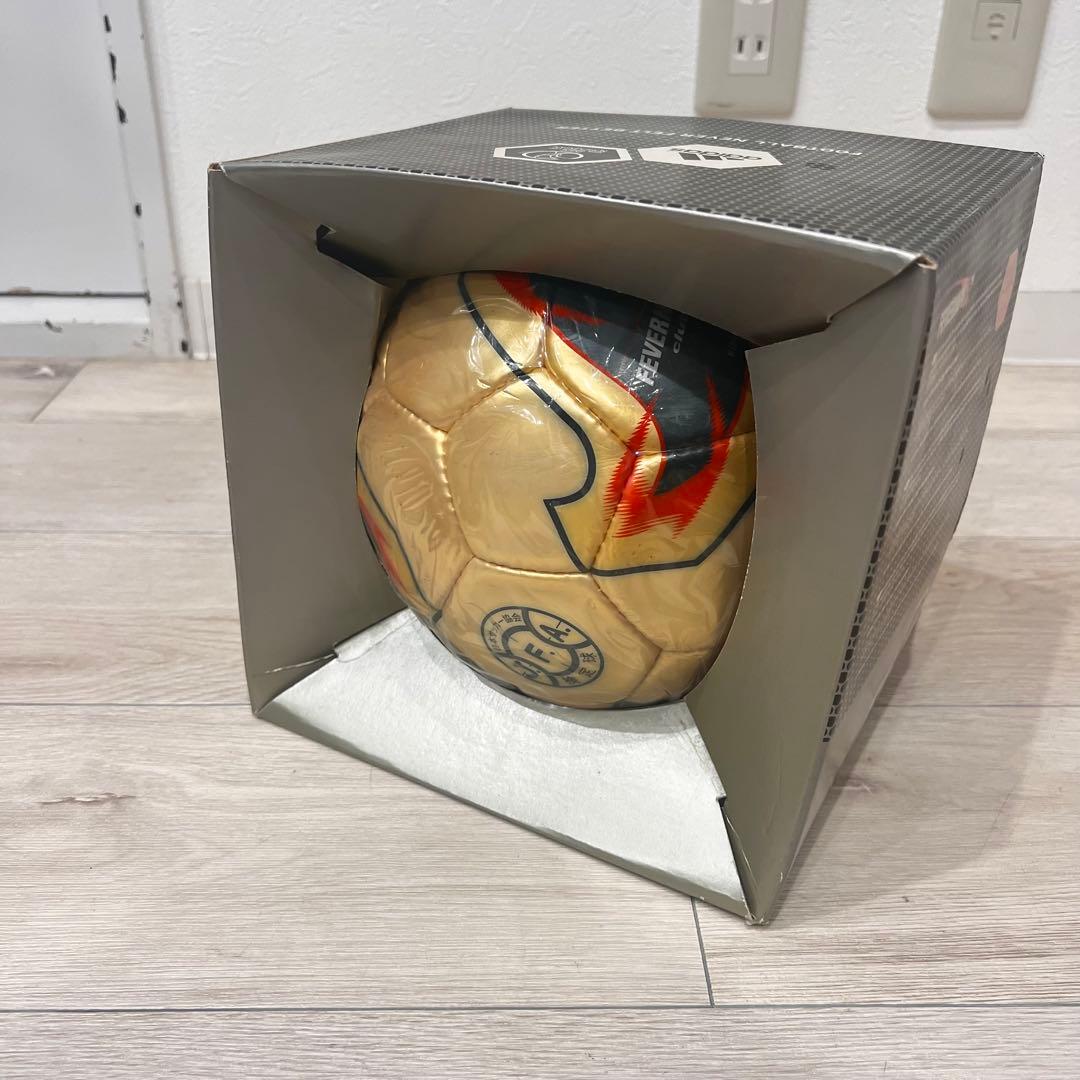 日韓ワールドカップ 2002年 公式試合球モデル FEVERNOVA - メルカリ