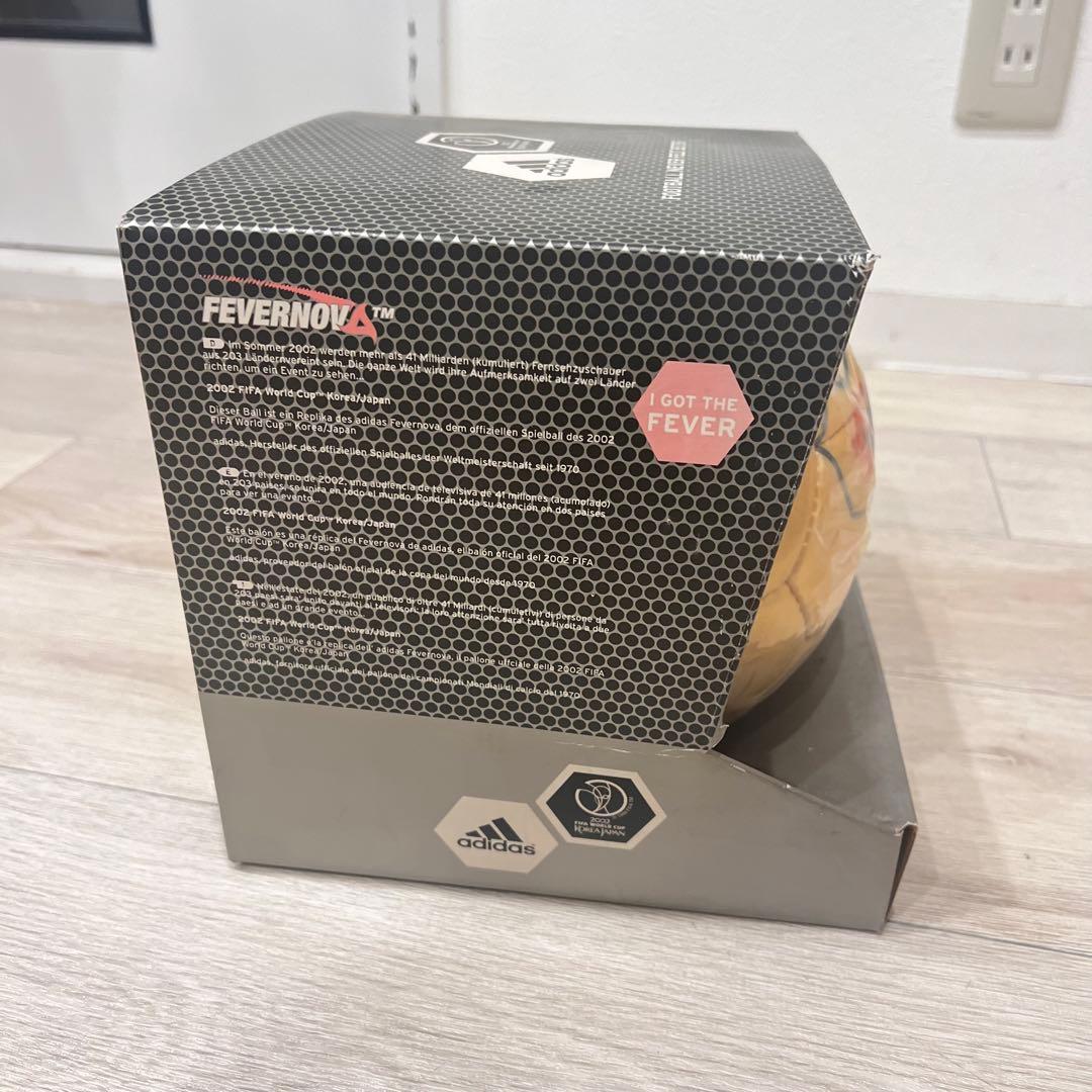 日韓ワールドカップ 2002年 公式試合球モデル FEVERNOVA - メルカリ