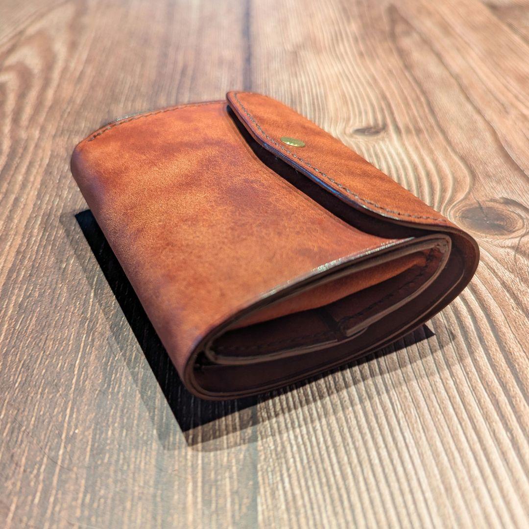 バーガンディ 本革 二つ折り財布 — イタリアンレザーマルゴー