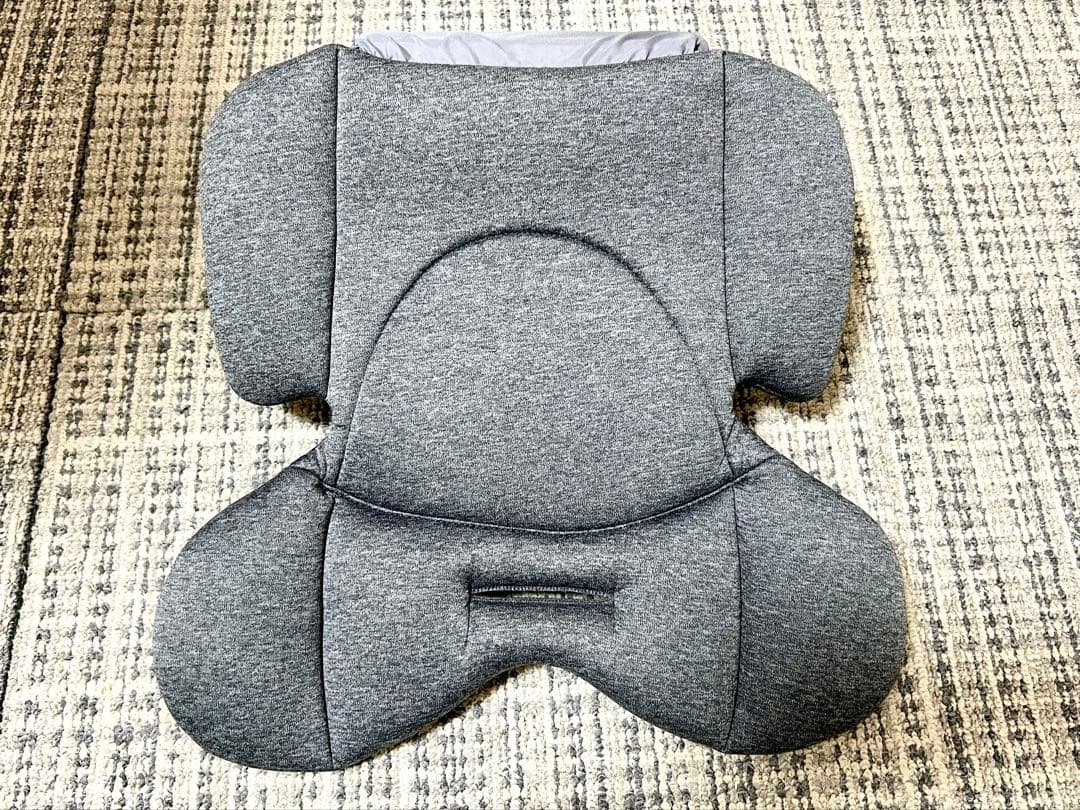 美品【Joie】Valiant コンバーチブルタイプチャイルドシート【デニム】