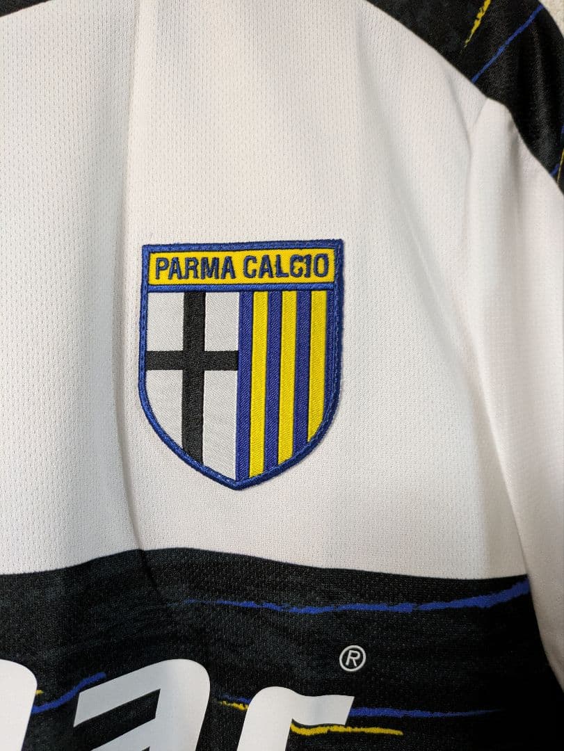 パルマ・カルチョ1913 2021-22 ホームユニフォーム
