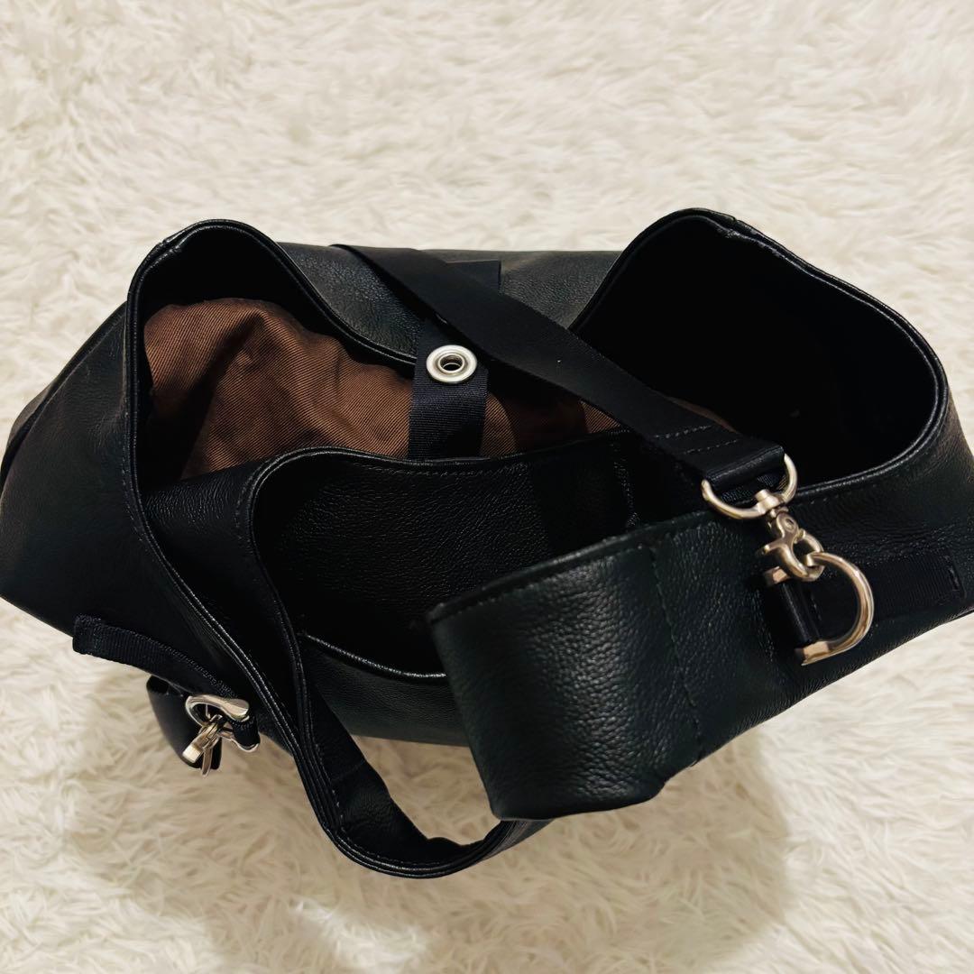 極美品✨ヌンク　シボ革ショルダーバック3way ブラック　ナカム愛用
