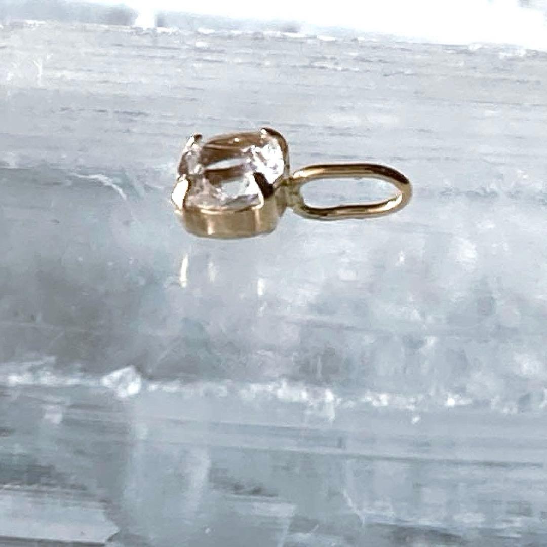 フェナカイト10金ペンダントトップ【ソーティング付】