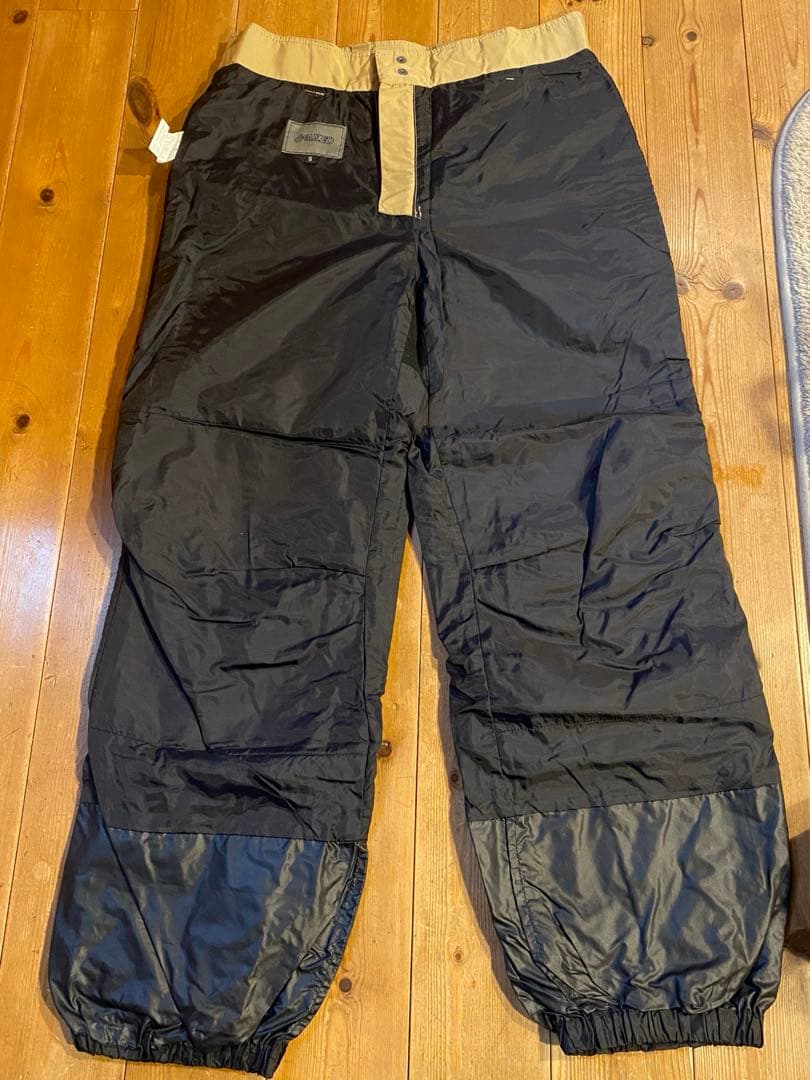 【ROXY】【男女兼用】スノーボード・スキーウェア　 ジャケット&パンツ セット