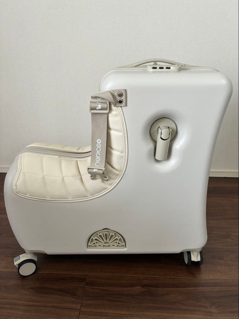 り*こ様 ノリッコ おしり痛くないクッション付 乗れるスーツケース