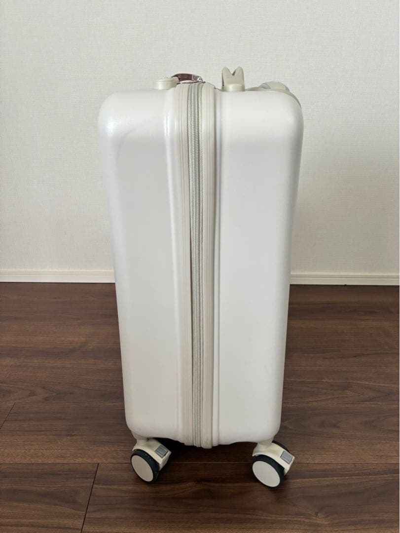 り*こ様 ノリッコ おしり痛くないクッション付 乗れるスーツケース