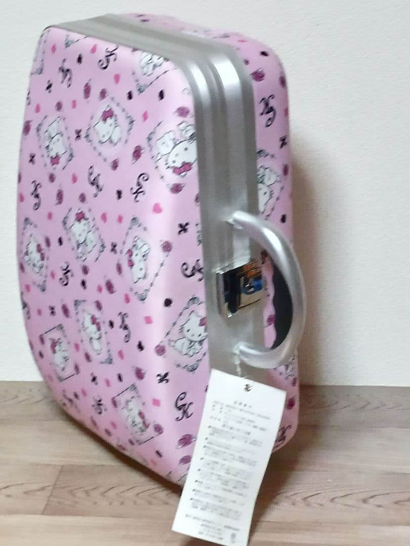 【タグ付】ハローキティチャーミーキティ　キャリアケース　カギ付　トランクベルト付