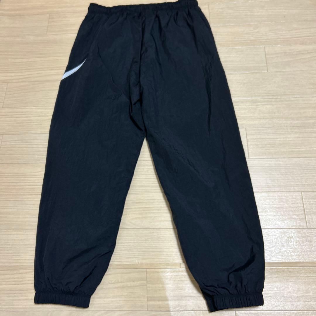 新品 ナイキ レディース ウインドブレーカー 上下 セットアップ ブラック