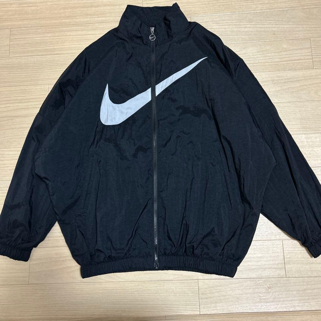 新品 ナイキ レディース ウインドブレーカー 上下 セットアップ ブラック