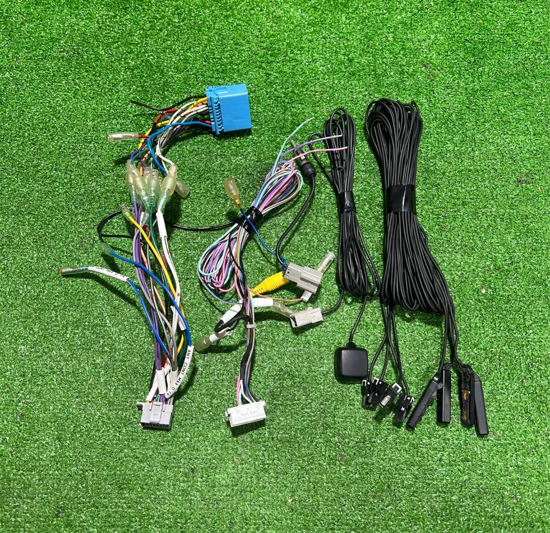 CN-RE05WD Panasonic ストラーダ 地図2018 カーナビ