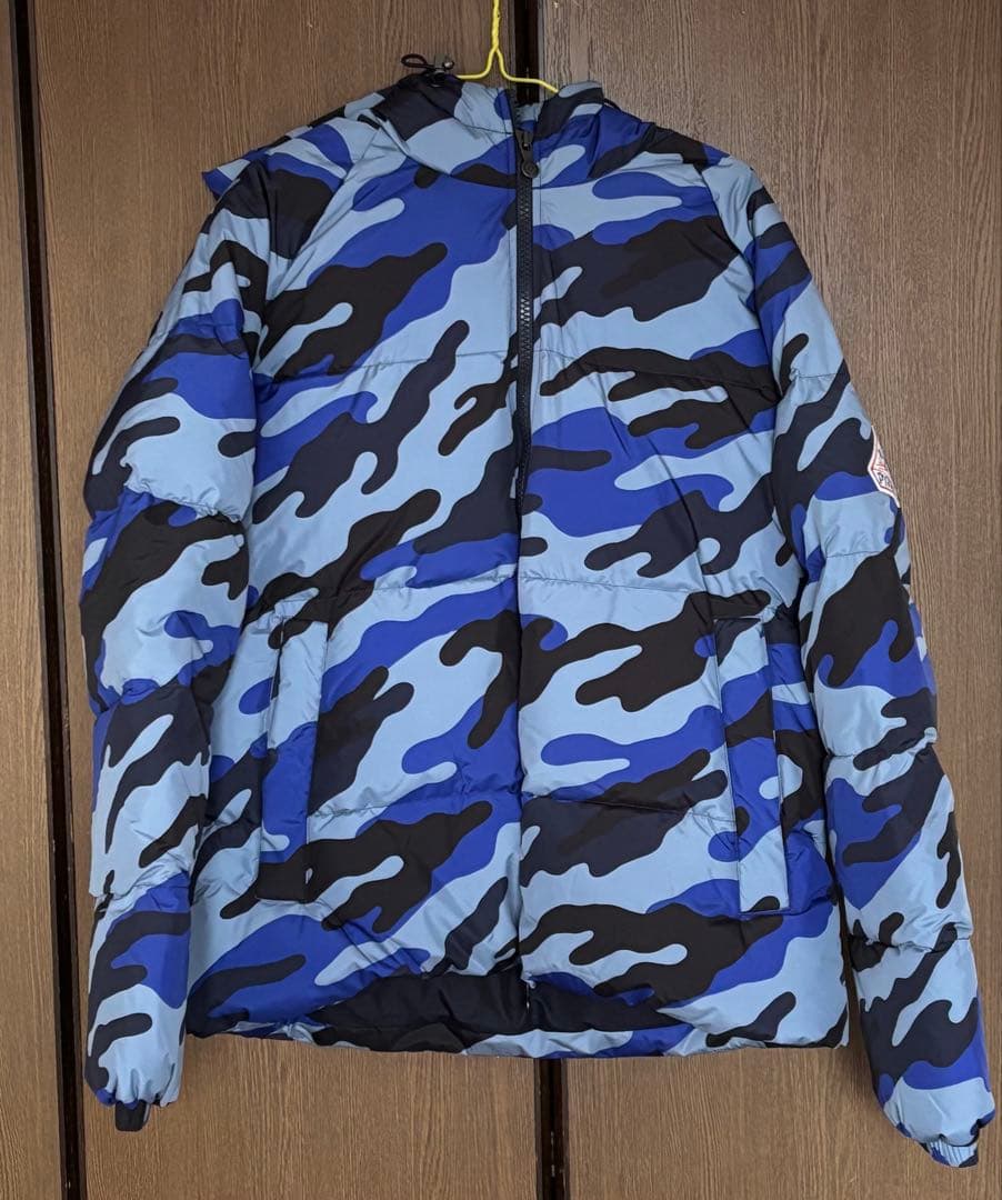 ピレネックス　huuo18 sten2 print camo blue ダウン