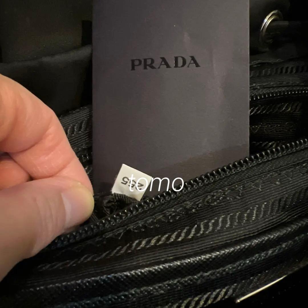 プラダポーチ付 ミディアム Re-Nylon バックパック美品最終お値下げです。