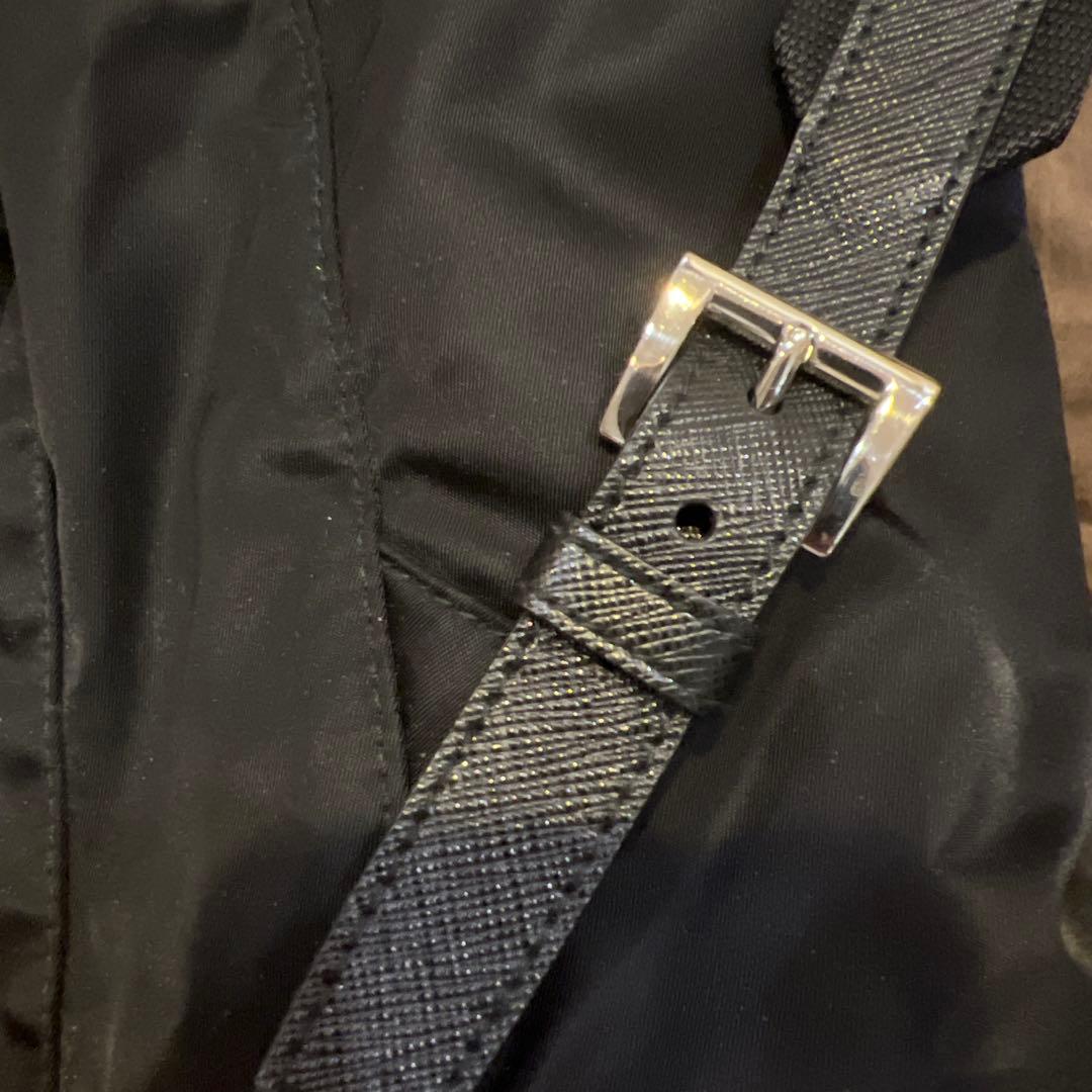 プラダポーチ付 ミディアム Re-Nylon バックパック美品最終お値下げです。