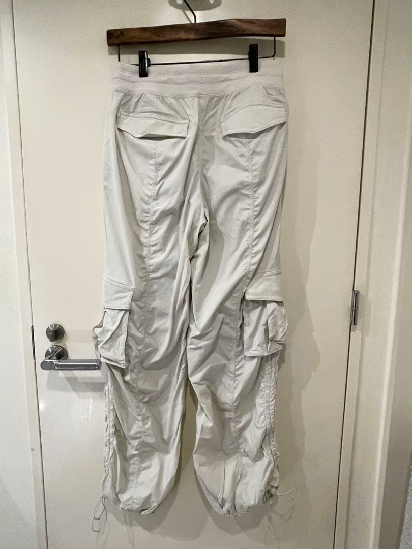 ルルレモン Dance Studioカーゴパンツ Asia Fit M