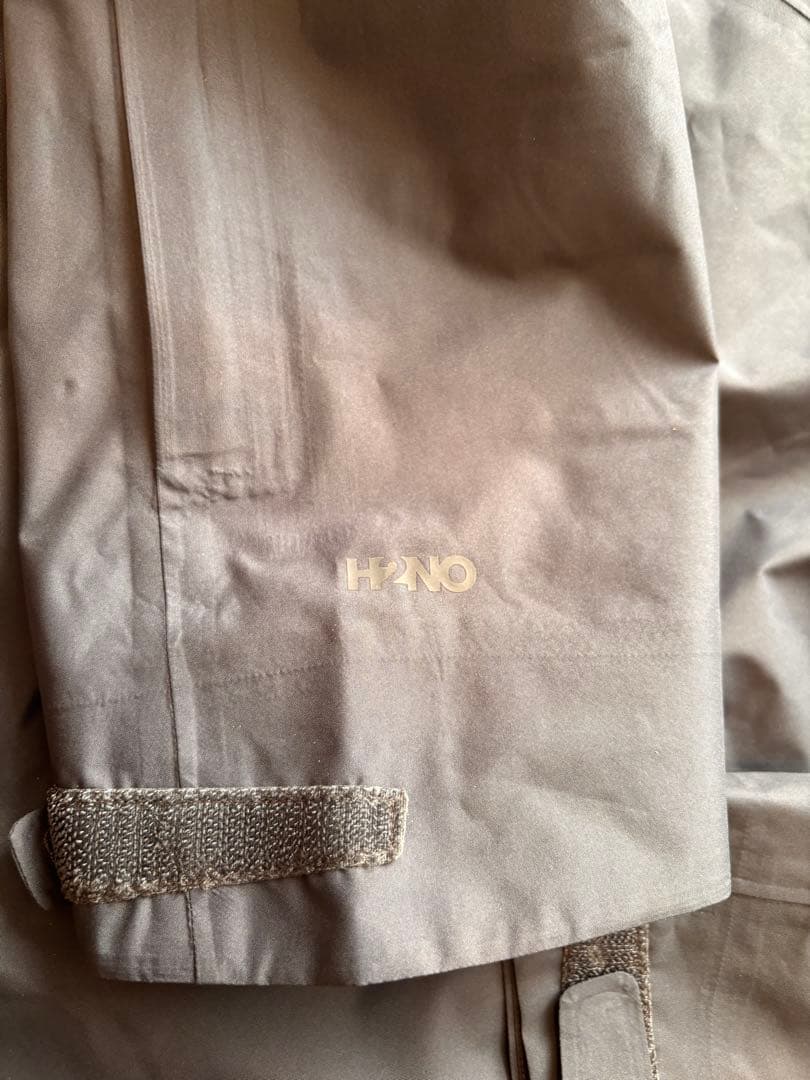 k*n様 パタゴニア パウダータウンジャケット