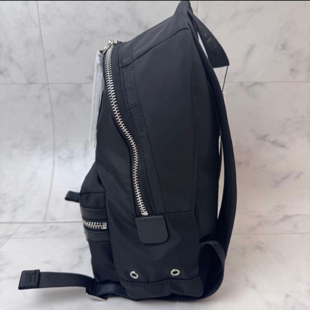 新品タグ付　MARC JACOBS ザ　バックパック　ナイロン　レザー　黒