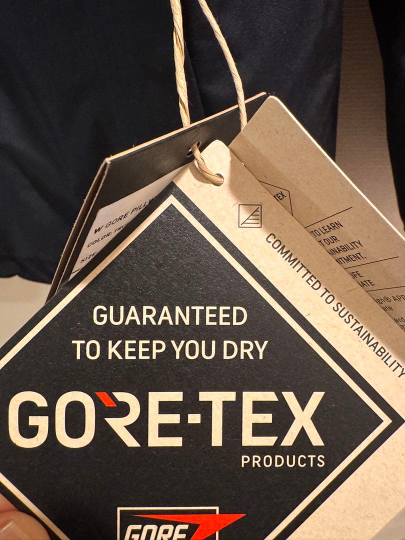 Burton ピローライン GORE-TEX 2Lジャケット【新品未使用タグ付】