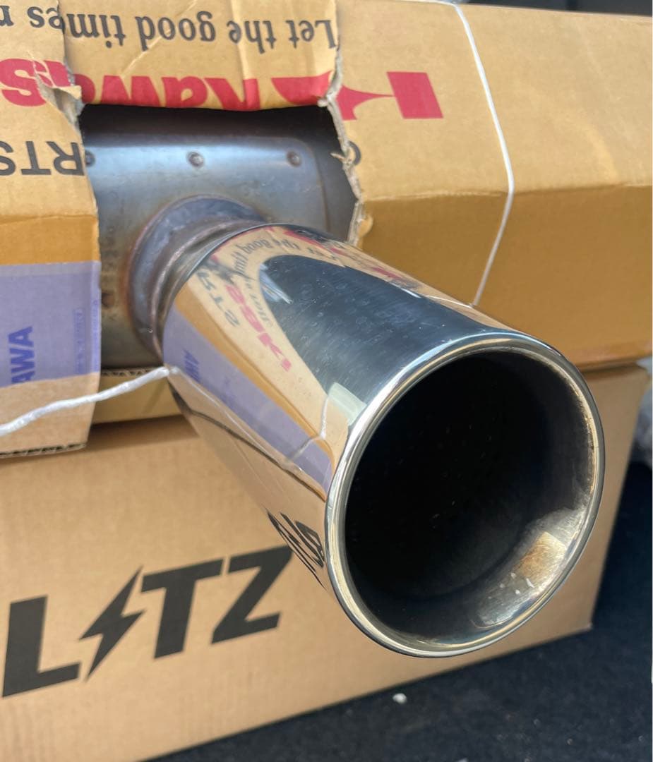 Mすぴ様】GR 86 後期純正センターマフラー - メルカリ
