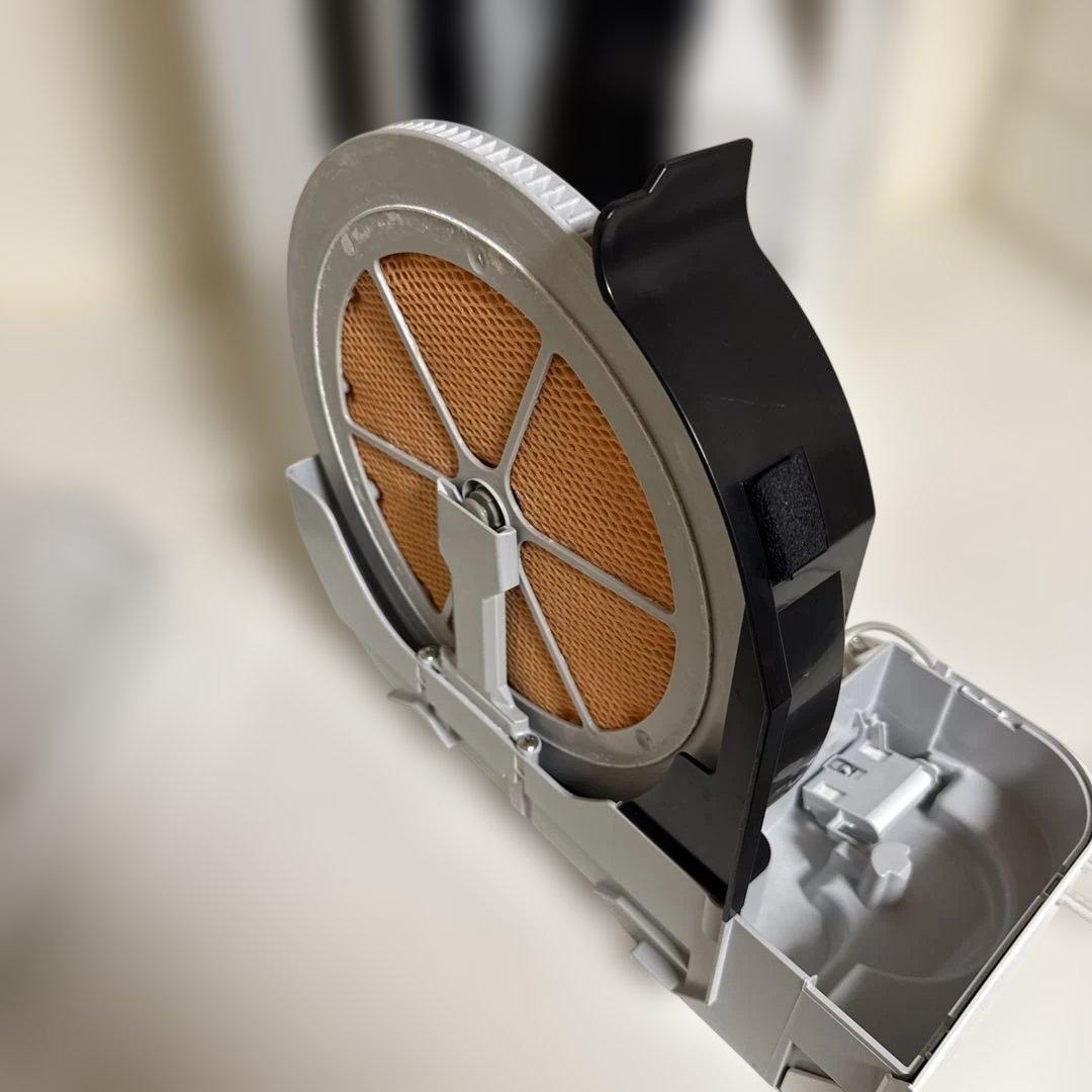 ダイキン 加湿空気清浄機 MCK70U-W 2018年製